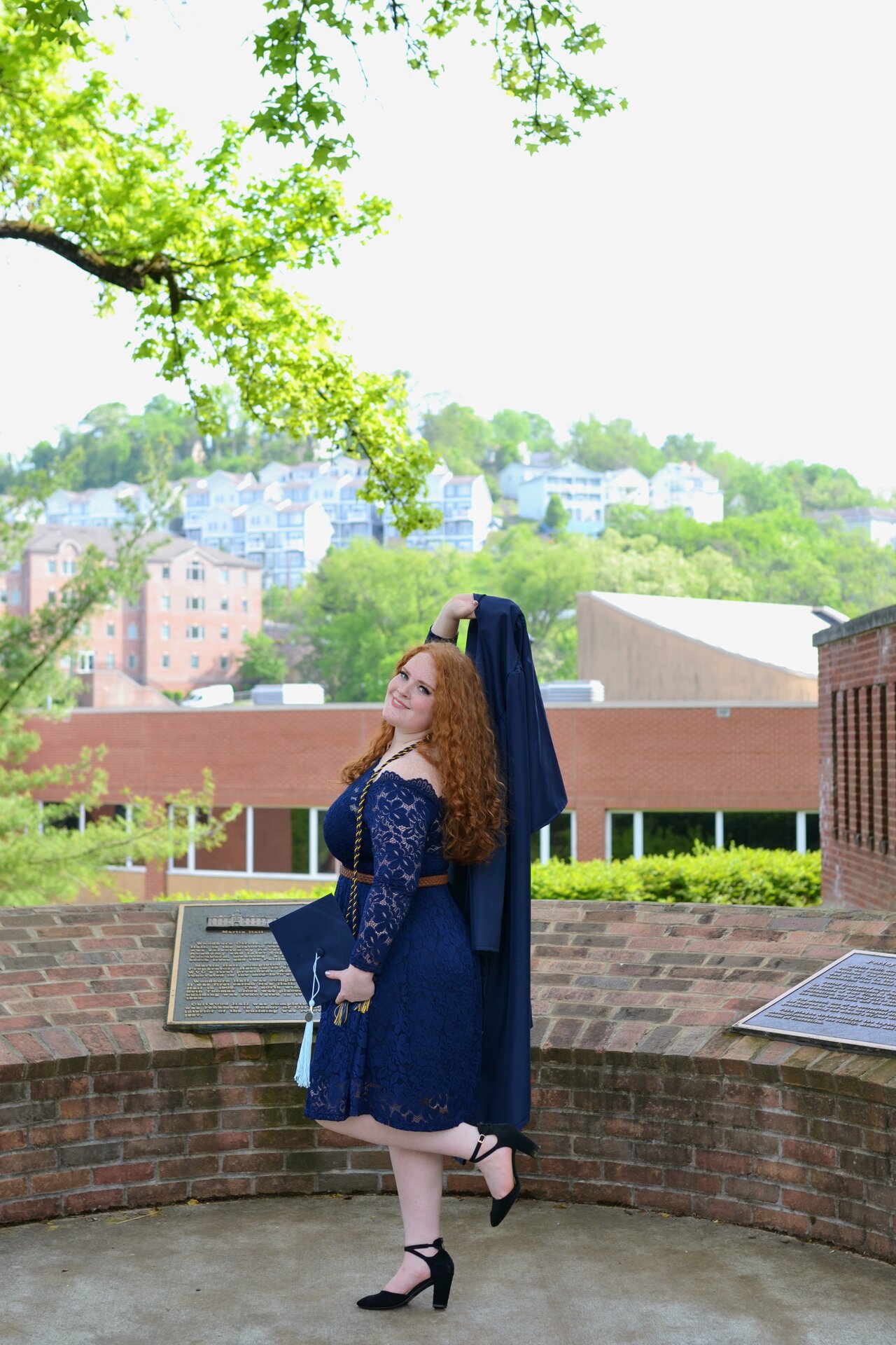 Graduation photography - Graduate portrait 3